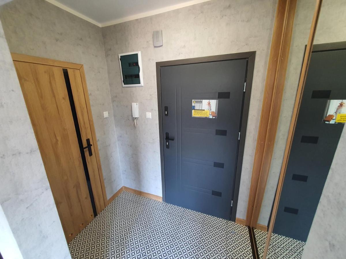Jdk Apartamenty Legionow 32M2 4-Osobowy Kalisz  Exterior photo